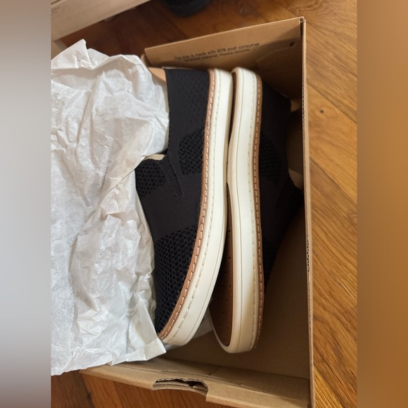 Ugg Women's Sammy - Black - Picture 3 of 4